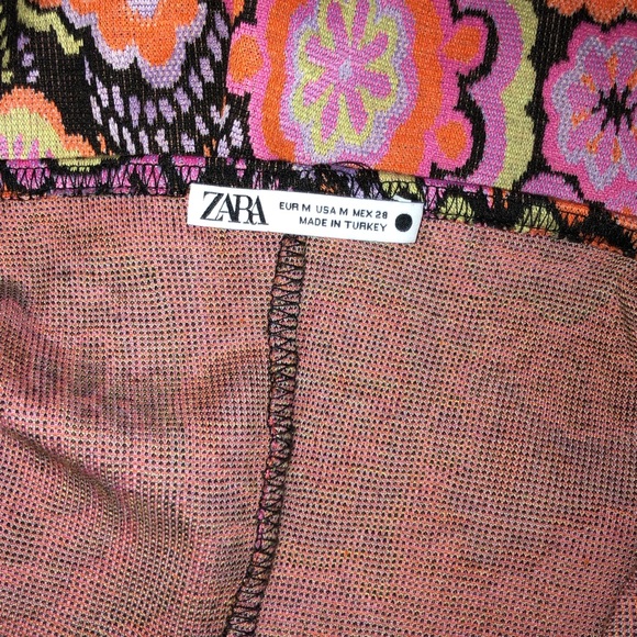 Groovy floral romper - Picture 4 of 4